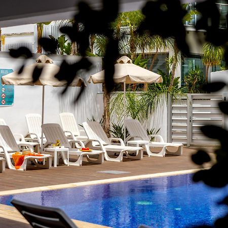 Milea Hotel Ajía Nápa Kültér fotó