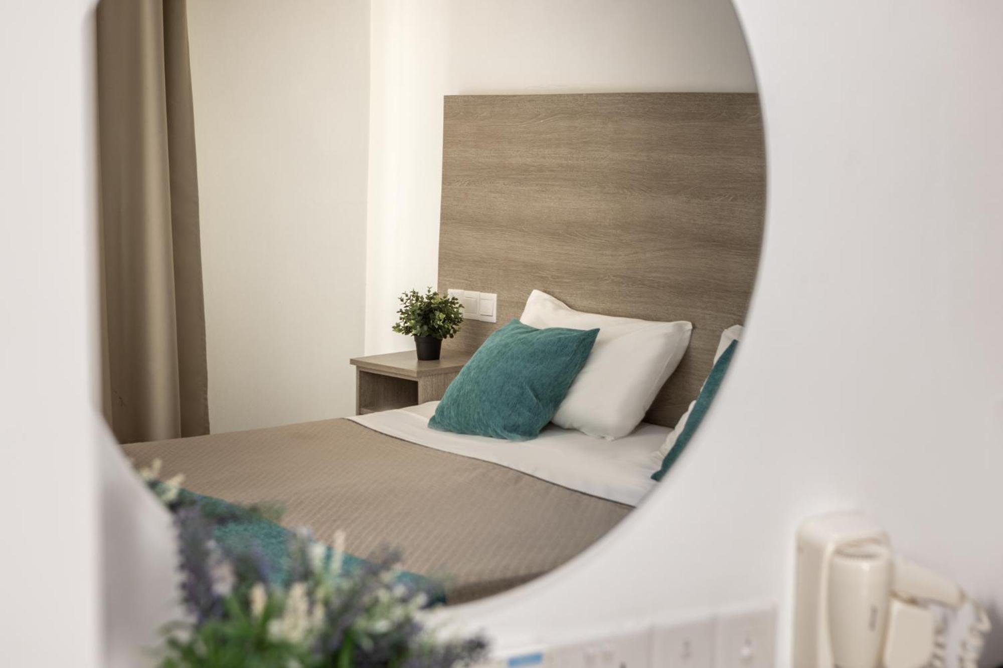 Milea Hotel Ajía Nápa Kültér fotó